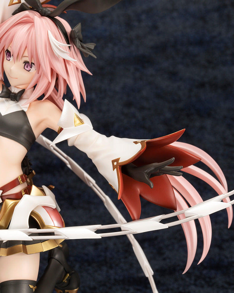 Kotobukiya 1/7 Fate/Grand Order Saber/Astolfo, Pre-Painted PVC Statue