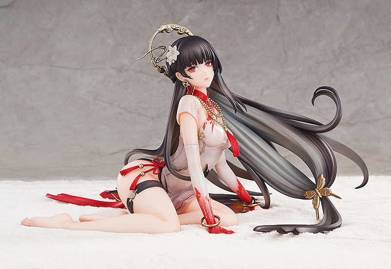 Good Smile Company Punishing Gray Raven Series Qu Crimson Blessing 1/7 Scale Figure