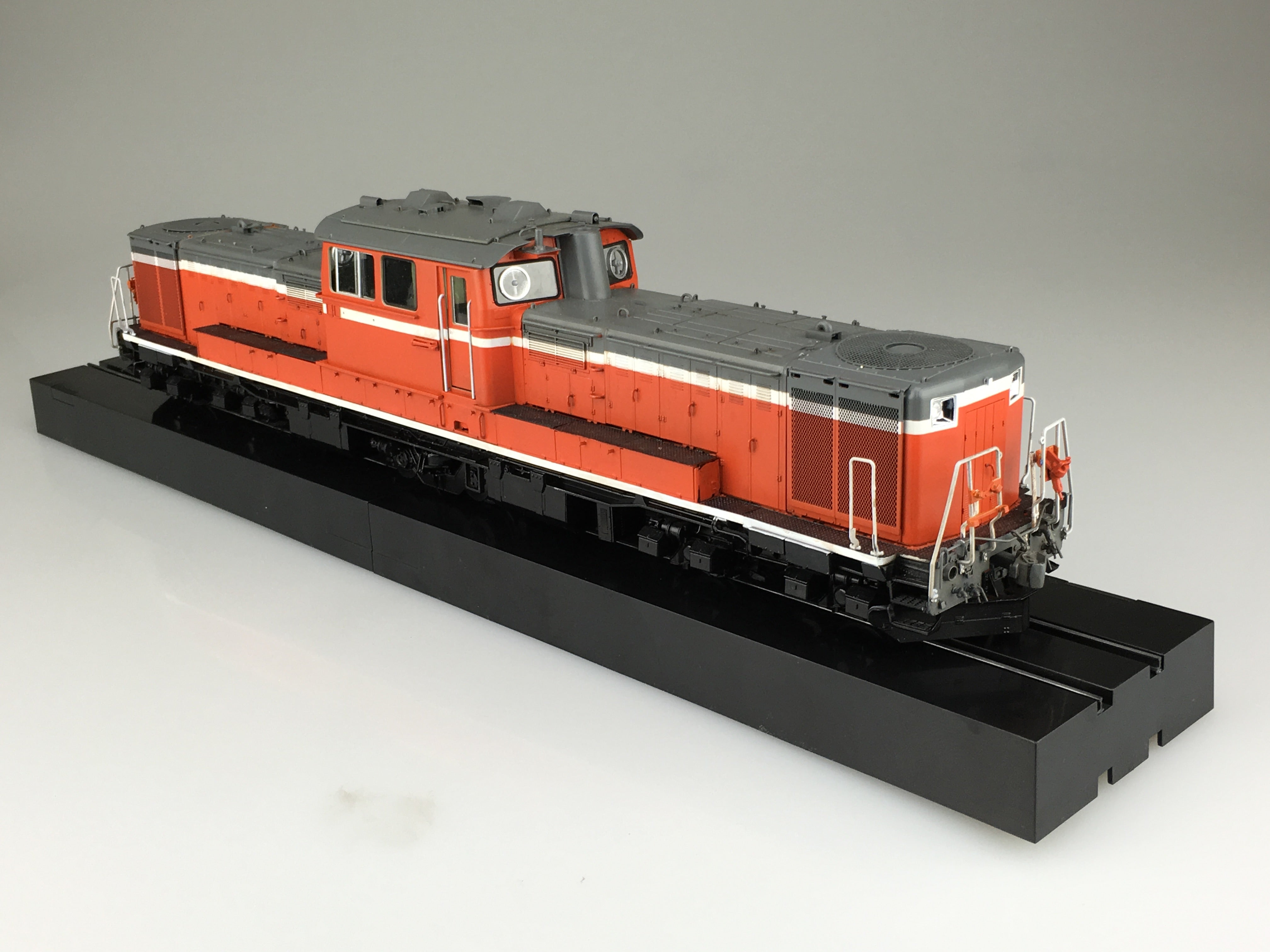 Aoshima 1/45 Diesel Locomotive DD51 Standard Type