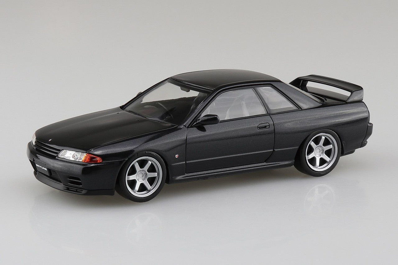 Aoshima 1/32 SNAP KIT Nissan R32 Skyline GT-R Custom Wheels (Black Pearl Metallic)