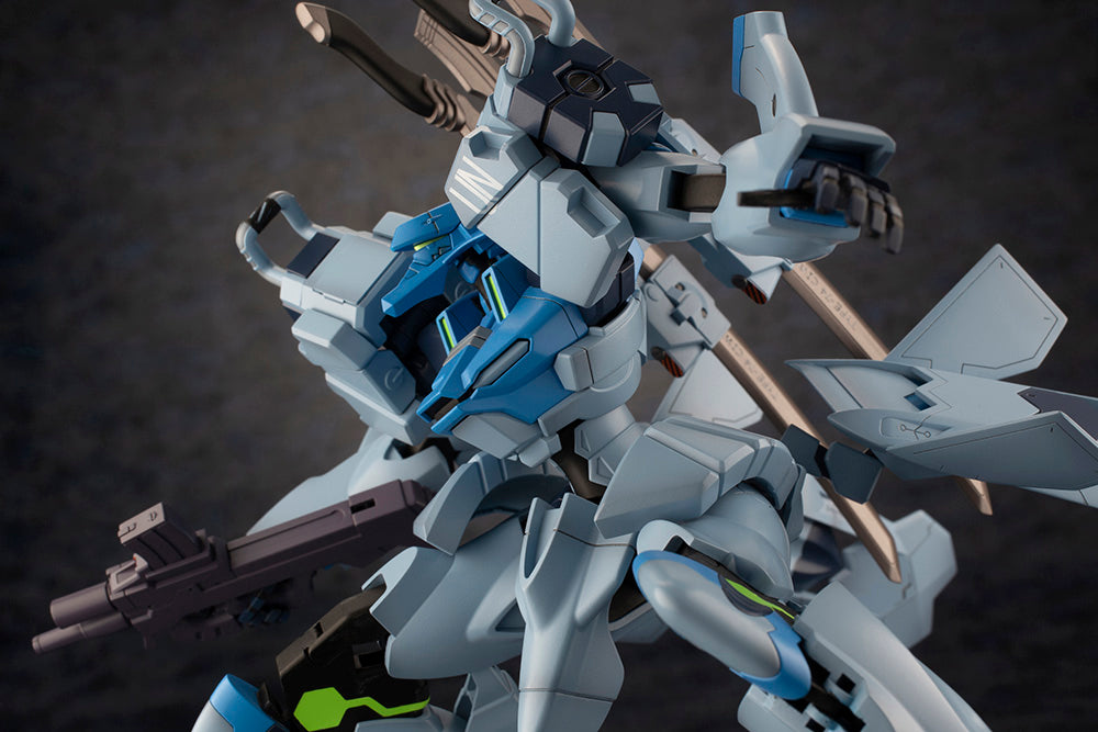 Kotobukiya Muv-Luv Alternative (Anime) Series Fubuki, Plastic Model Kit