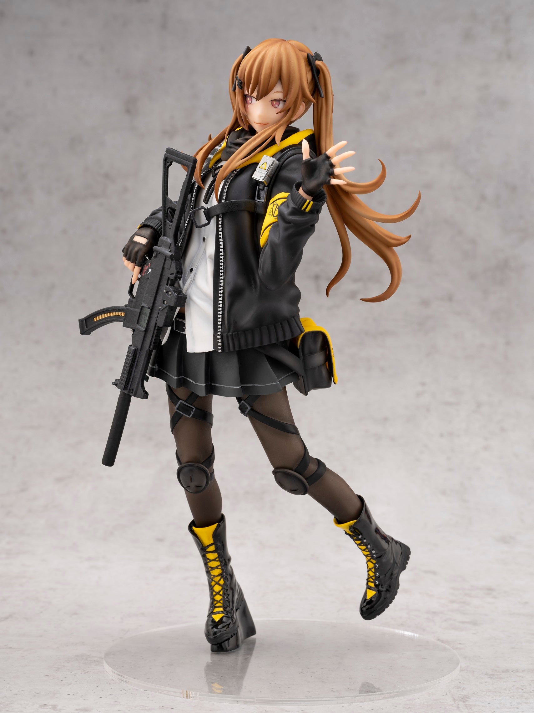 Good Smile Company Girls' Frontline Series UMP9 (Re-Run) 1/7 Scale Figure