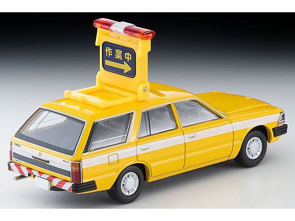 Tomica Limited Vintage 1/64 LV-N306a Cedric Van Road Patrol Car