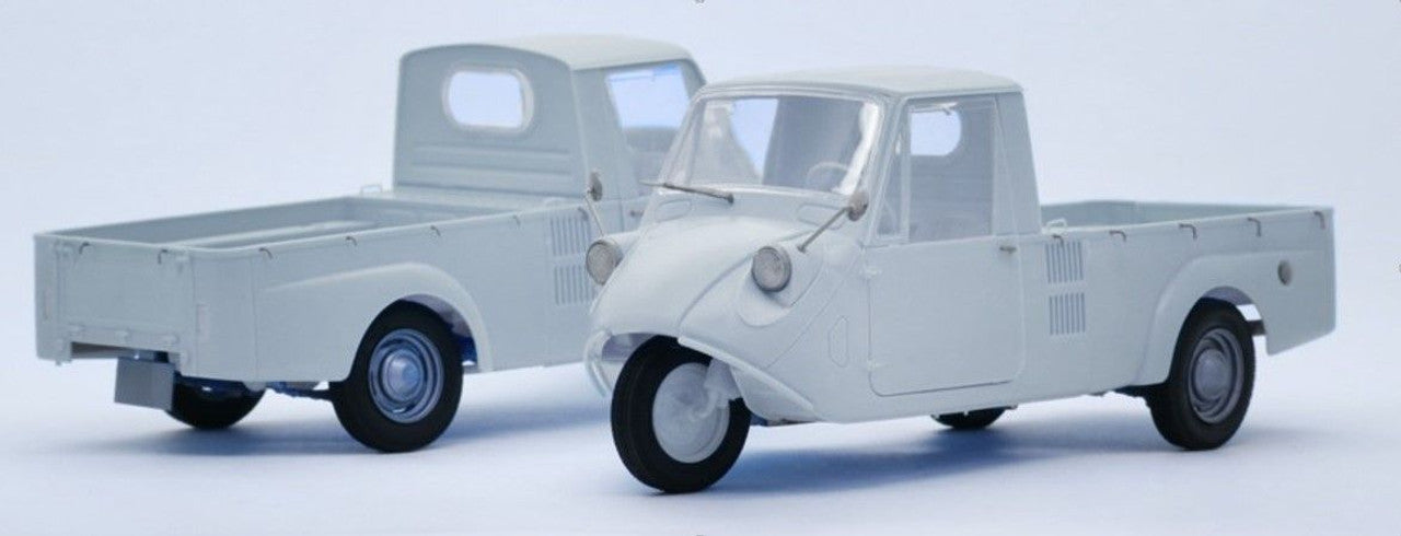 Fujimi 1/24 Mazda T600 Plastic Model