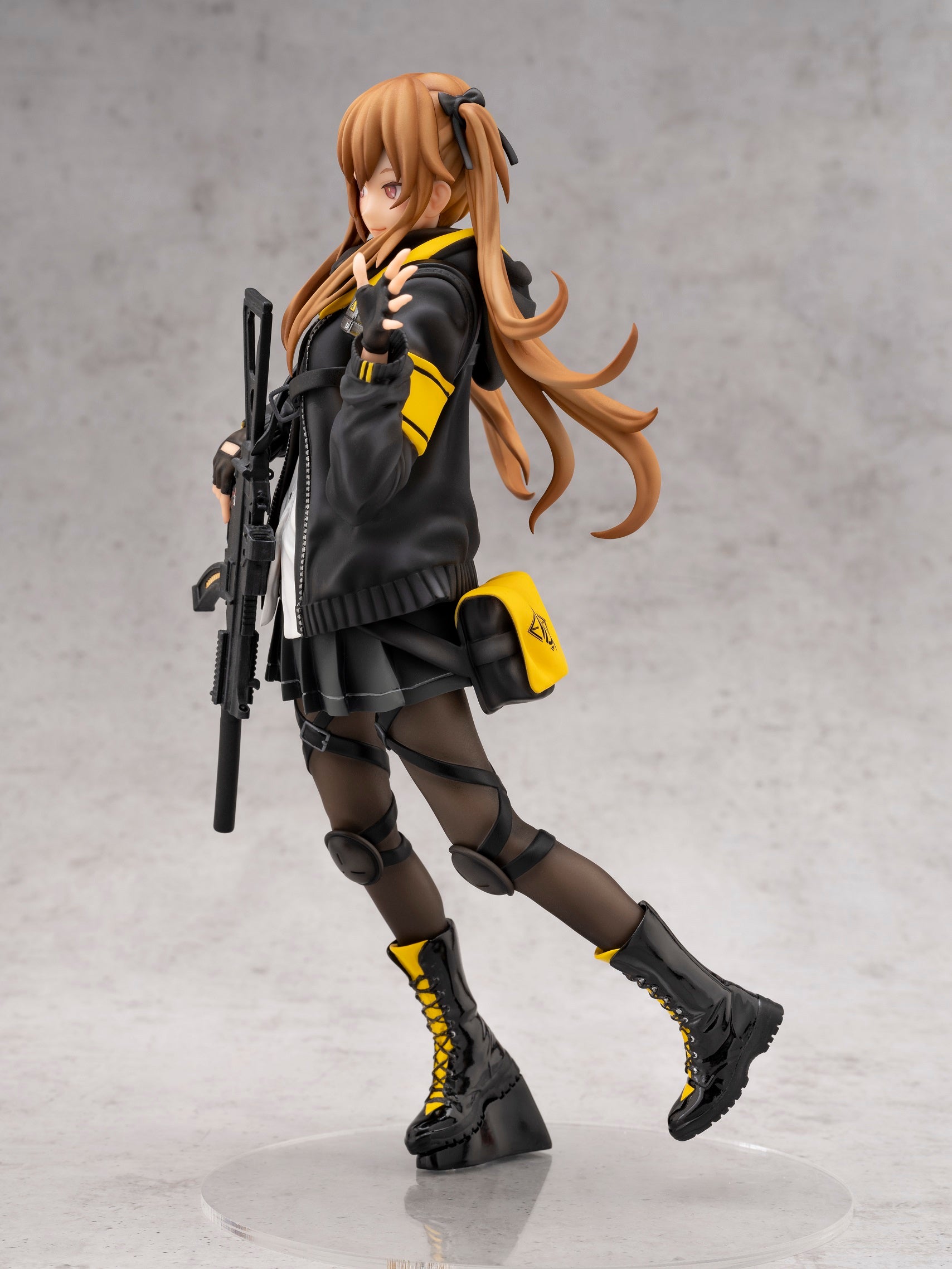 Good Smile Company Girls' Frontline Series UMP9 (Re-Run) 1/7 Scale Figure