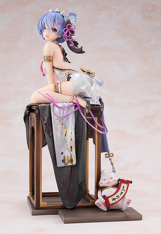 Good Smile Company Re:ZERO -Starting Life in Another World- Series Rem Graceful Beauty Ver. 1/7 Scale Figure