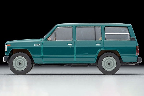 Tomica 1/64 Limited Vintage LV-N109c Nissan Safari Extra Van DX Green