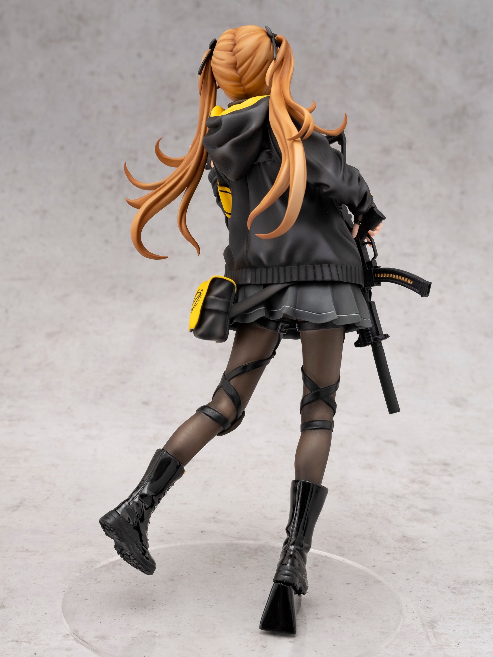 Good Smile Company Girls' Frontline Series UMP9 (Re-Run) 1/7 Scale Figure