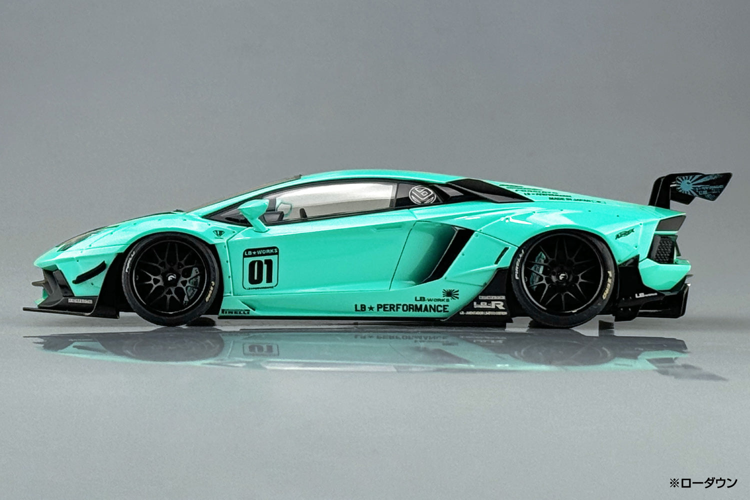 Aoshima LB-WORKS 1/24 Lamborghini Aventador Limited Edition Ver.2