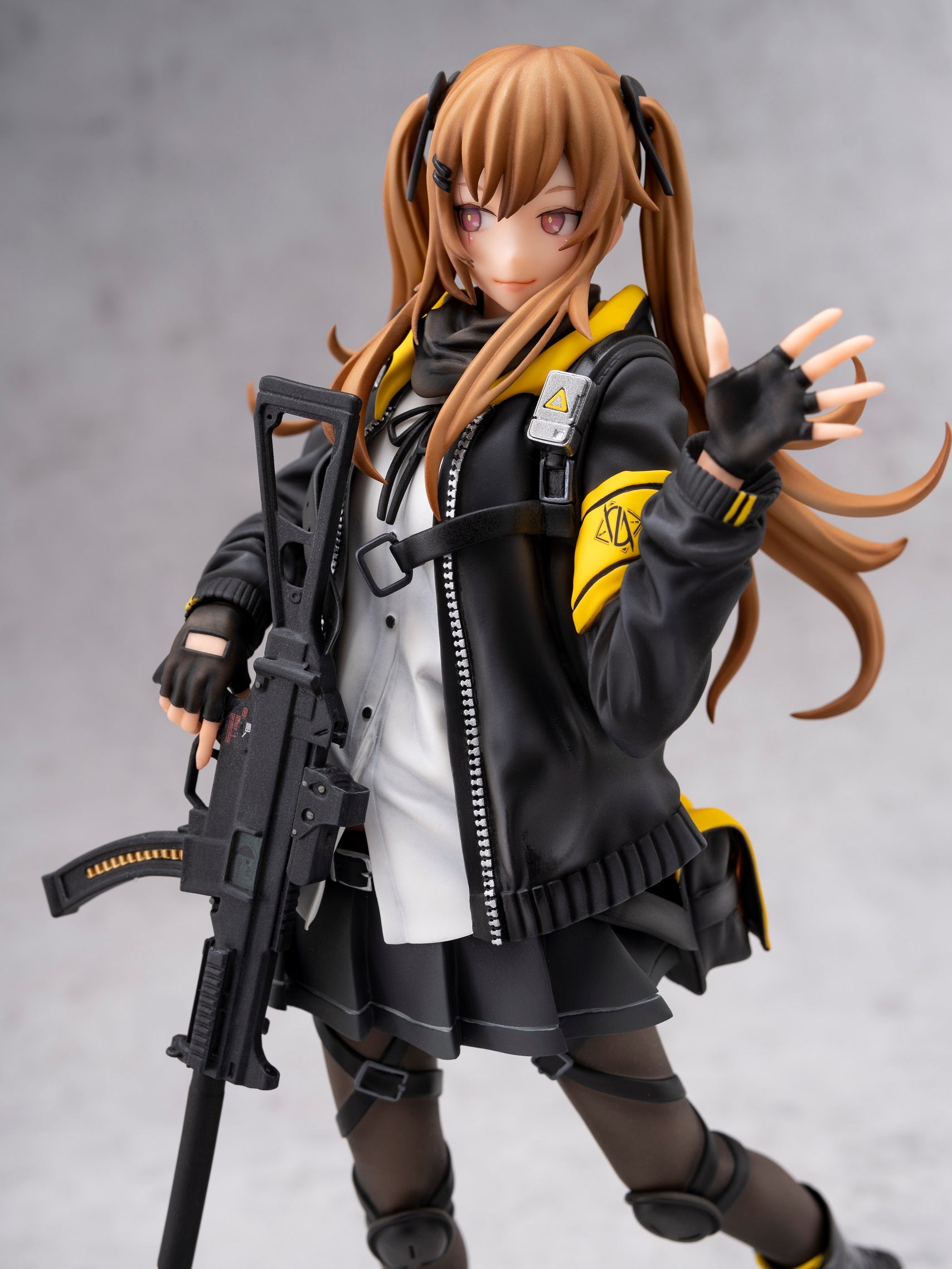 Good Smile Company Girls' Frontline Series UMP9 (Re-Run) 1/7 Scale Figure