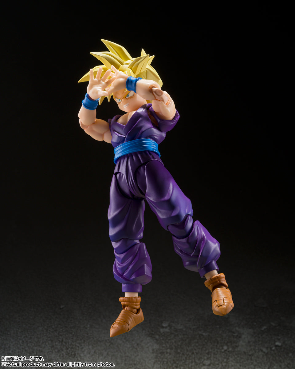 BANDAI Spirits Super Saiyan Son Gohan - The Warrior who Surpassed Goku - "Dragon Ball Z", TAMASHII NATIONS S.H.Figuarts