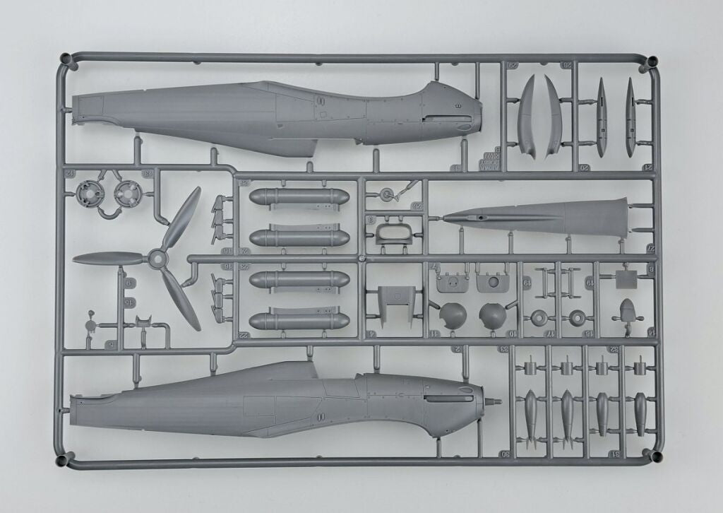 Arma Hobby 1/48 Hurricane Mk IIc trop