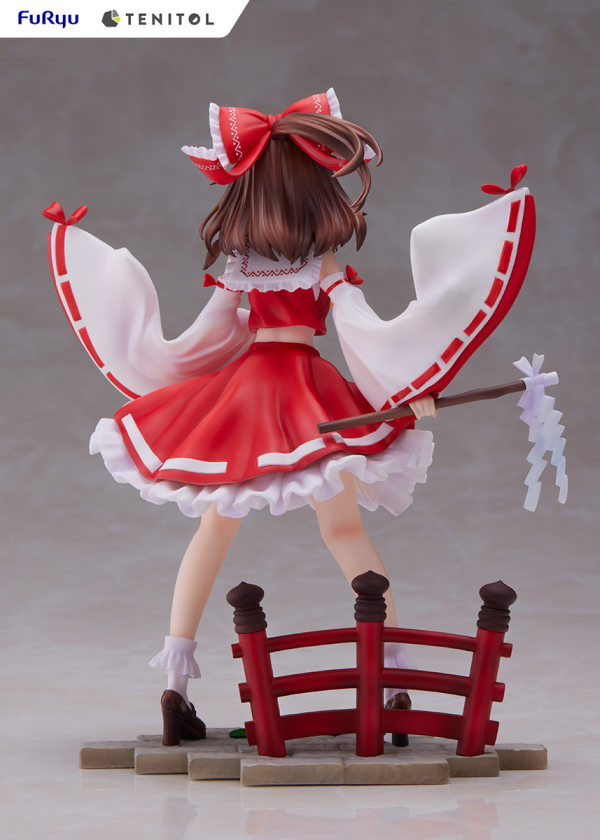 FURYU Corporation TENITOL Reimu Hakurei