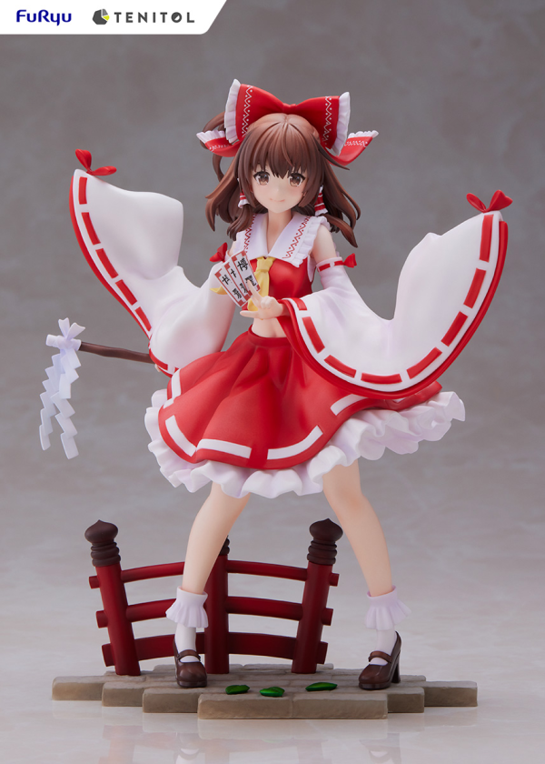 FURYU Corporation TENITOL Reimu Hakurei