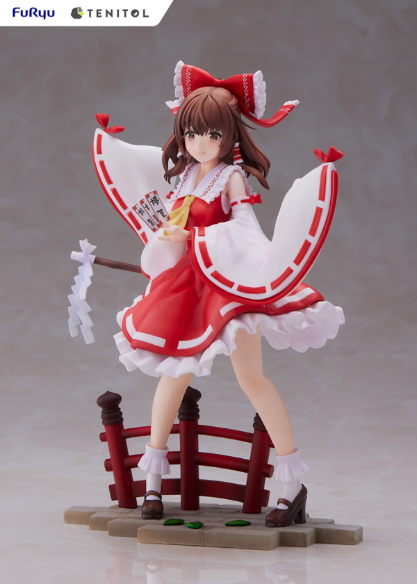 FURYU Corporation TENITOL Reimu Hakurei