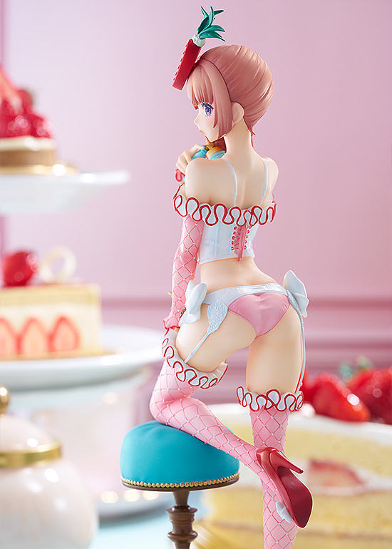 Good Smile Company Strawberry Shortcake Bustier Girl