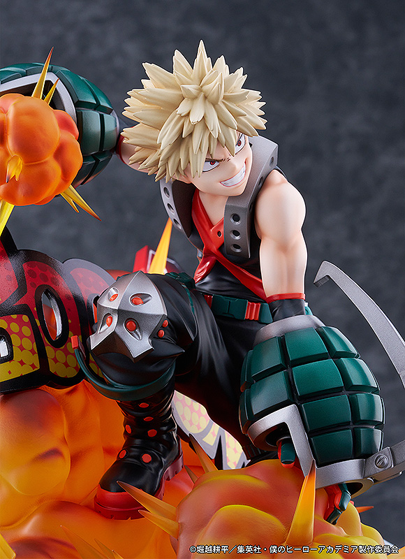 TOMY 1/7 Scale Figure Katsuki Bakugo: Great Explosion Murder God Dynamight