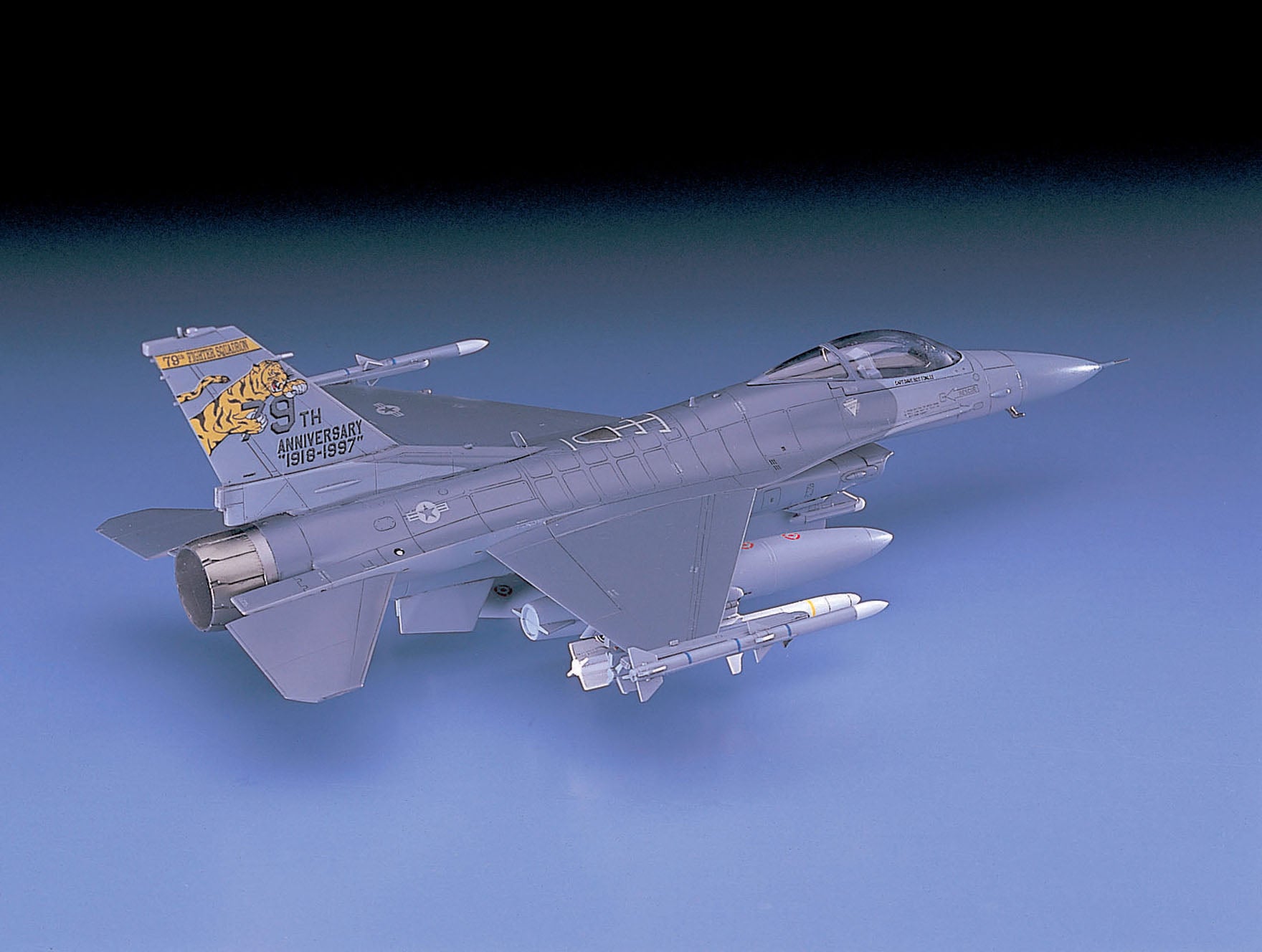 Hasegawa [D18] 1:72 F-16CJ (BLOCK 50) FIGHTING FALCON