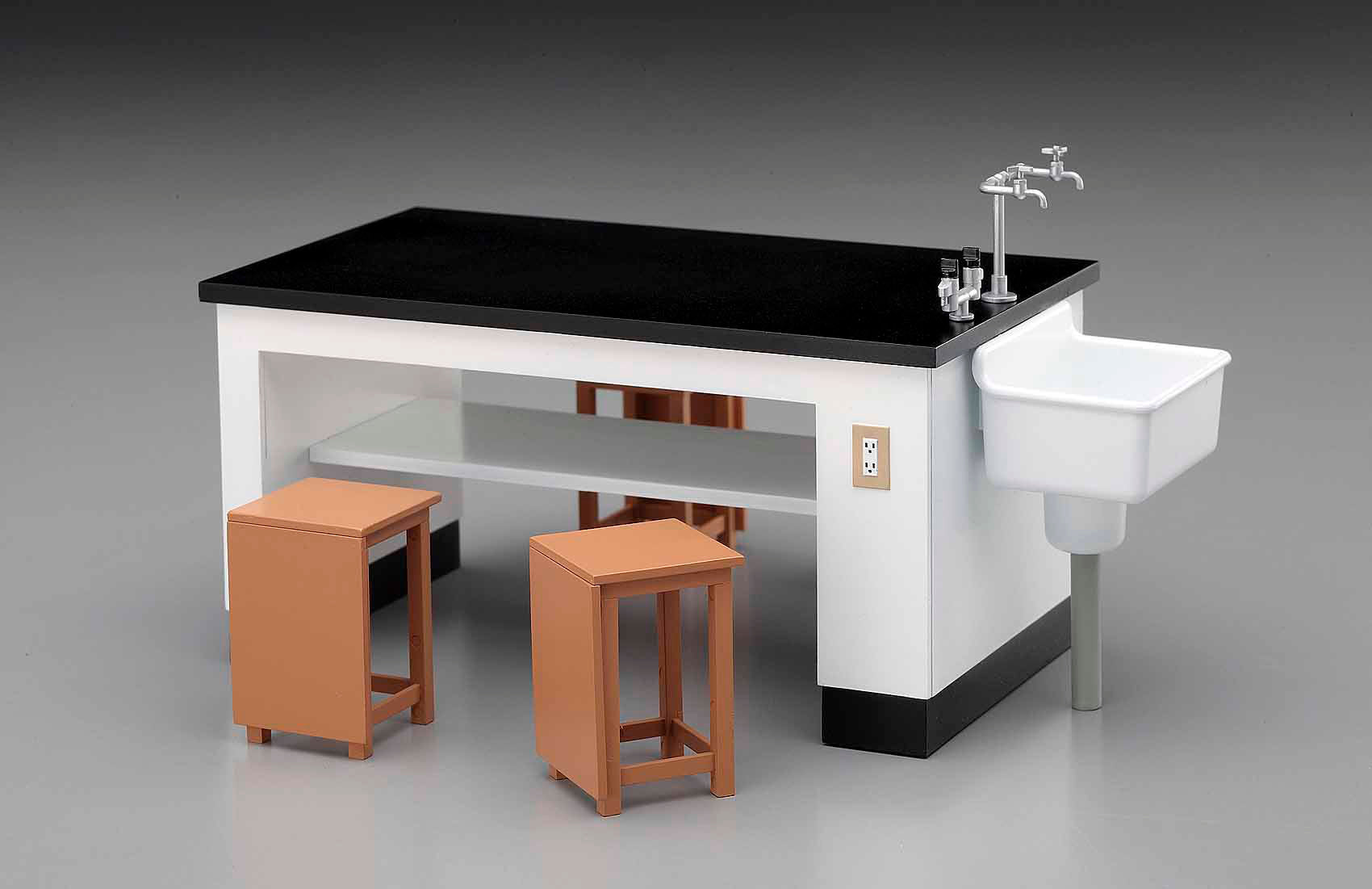 Hasegawa [FA04] 1:12 SCIENCE ROOM DESK & CHAIR