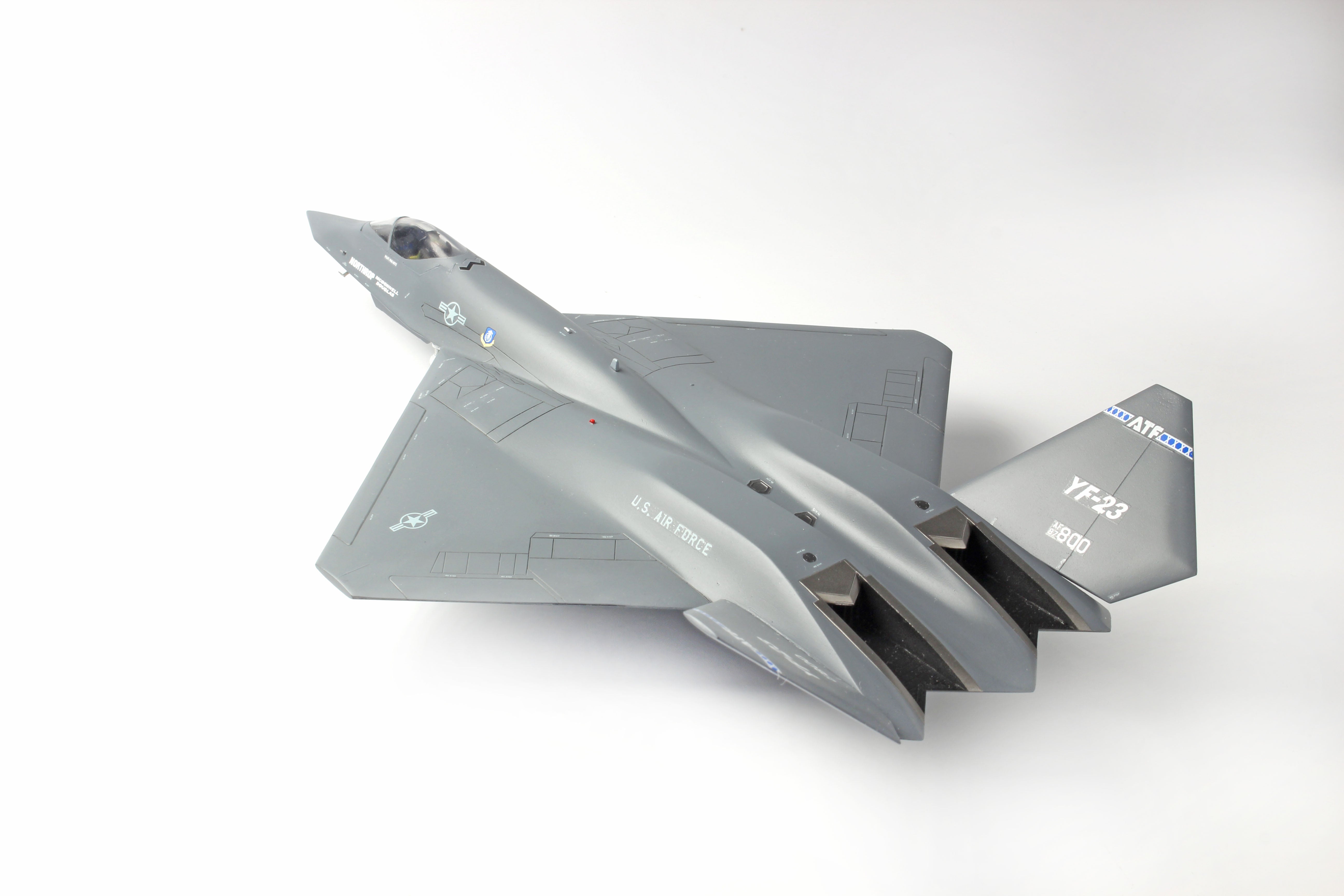 Platz 1/72 U.S.A.F. Prototype Fighter YF-23