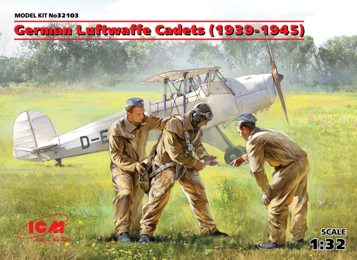 ICM German Luftwaffe Cadets (1939-1945) (3 figures)