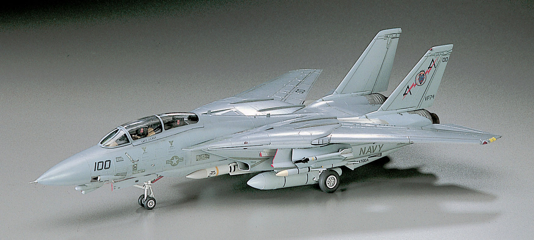 Hasegawa [E2] 1:72 F-14A TOMCAT (Low Visibility)