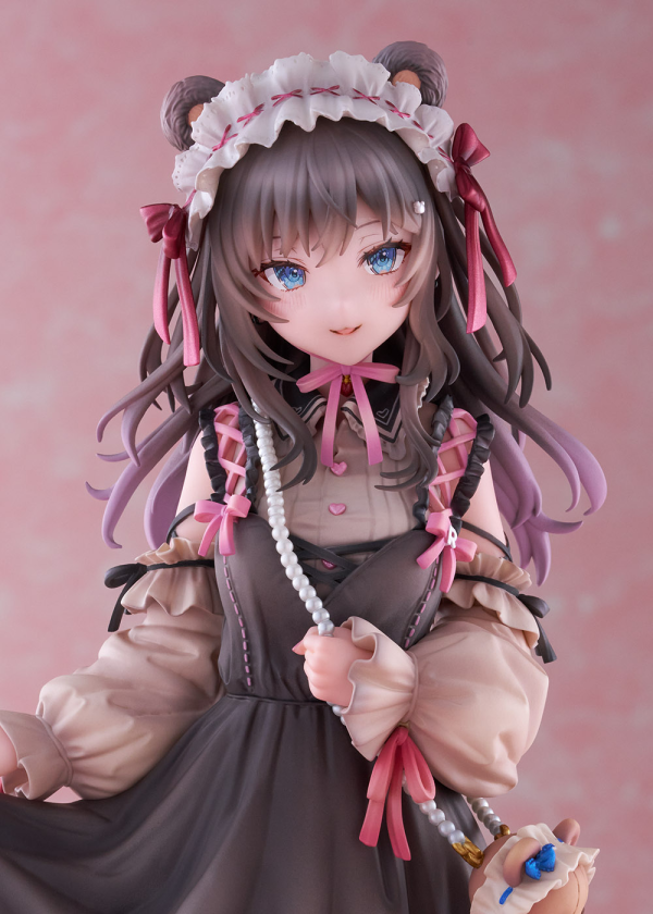 Bell Fine R-chan Gothic Lolita Ver. Illustration by Momoko