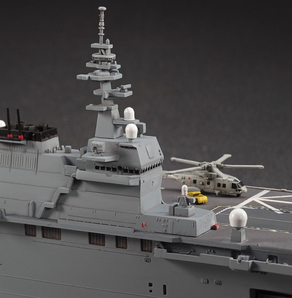 Hasegawa [031] 1:700 J.M.S.D.F. DDG IZUMO(4967834490314)(4967834490314)