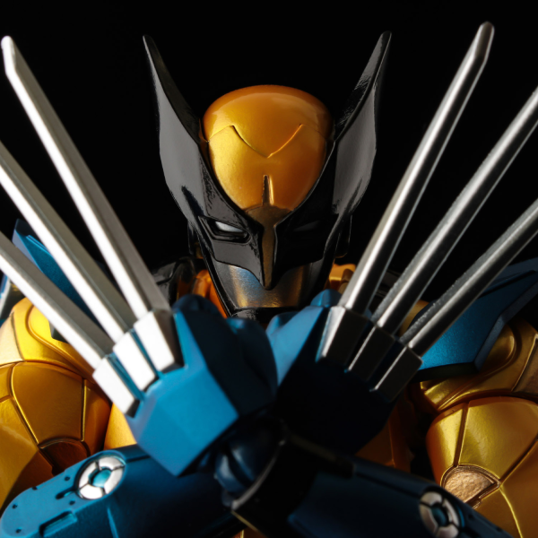 Sen-ti-nel Marvel Fighting Armor Wolverine Action Figure (Reissue)(4571335883980)(4571335883980)