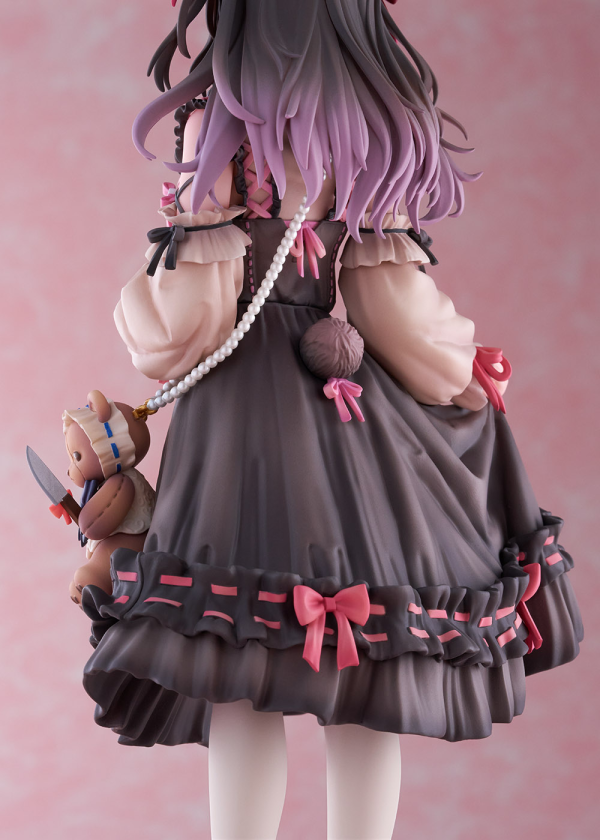 Bell Fine R-chan Gothic Lolita Ver. Illustration by Momoko