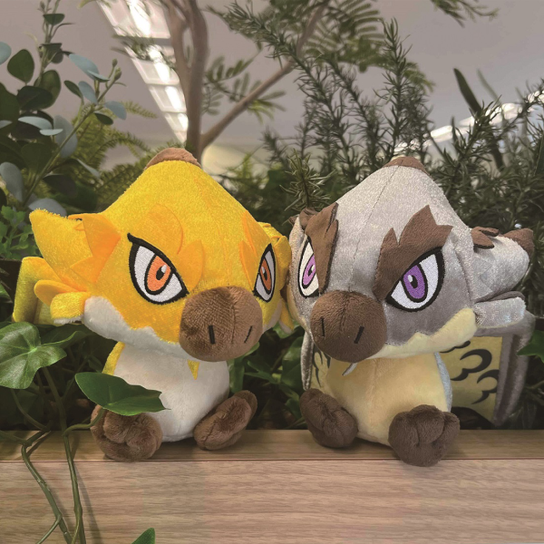 CAPCOM [Repeat Sales]Monster Hunter Chibi-Plush Gold Rathian(4976219126540)(4976219126540)