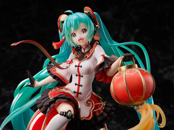 Good Smile Company 【F:NEX × POPPRO】Hatsune Miku 2021 Chinese New Year Ver. 1/7 Scale Figure