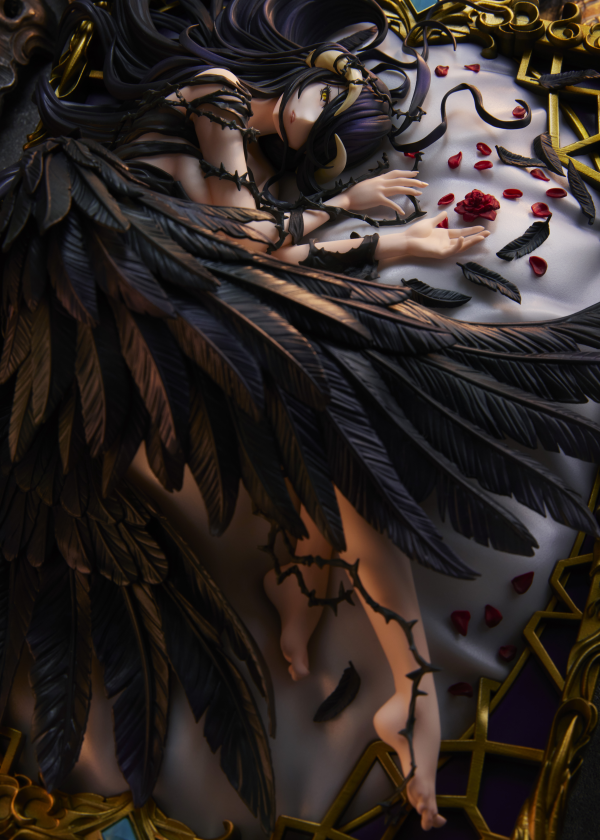 SQUARE ENIX Overlord 1/7 Scale Figure - Albedo (Ending Ver. Art by so-bin)