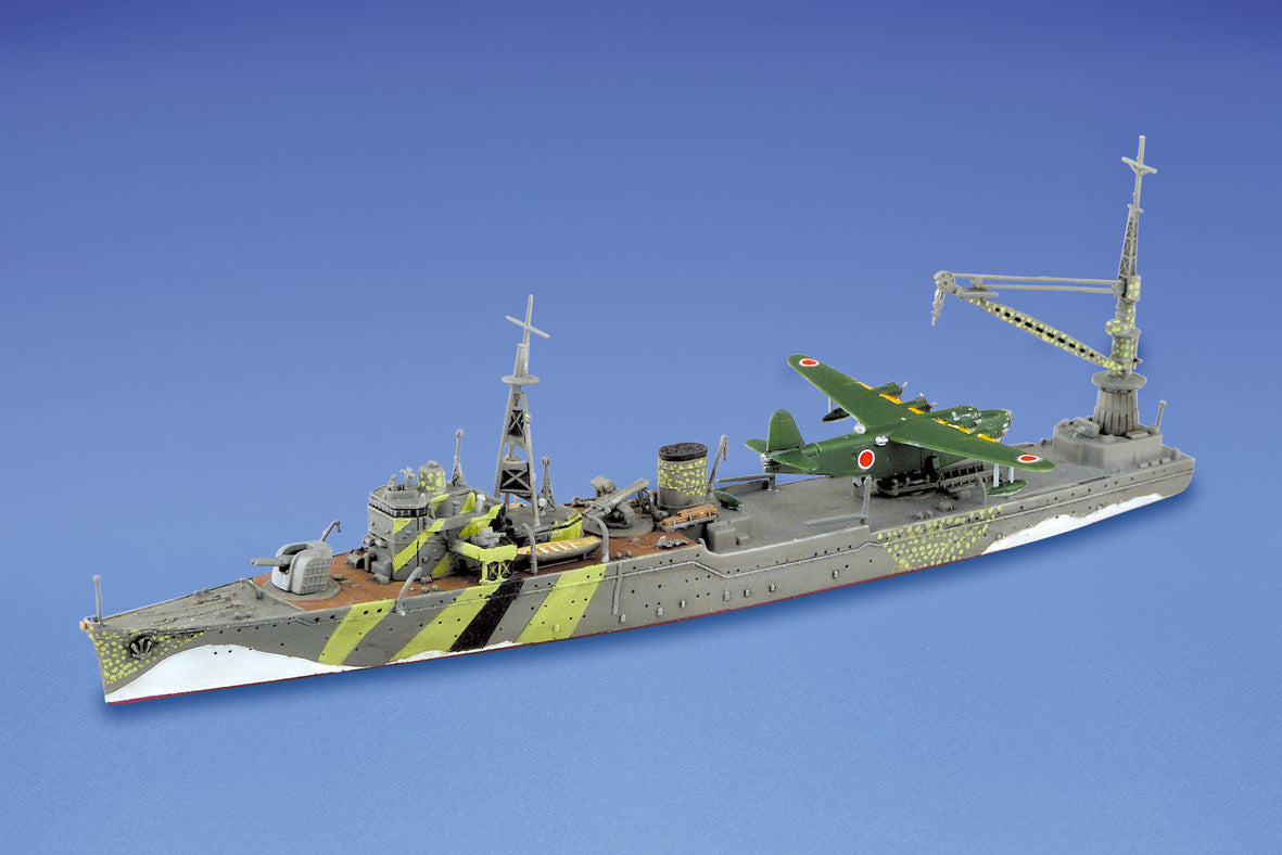 Aoshima 1/700 IJN Seaplane Tender Akitsushima