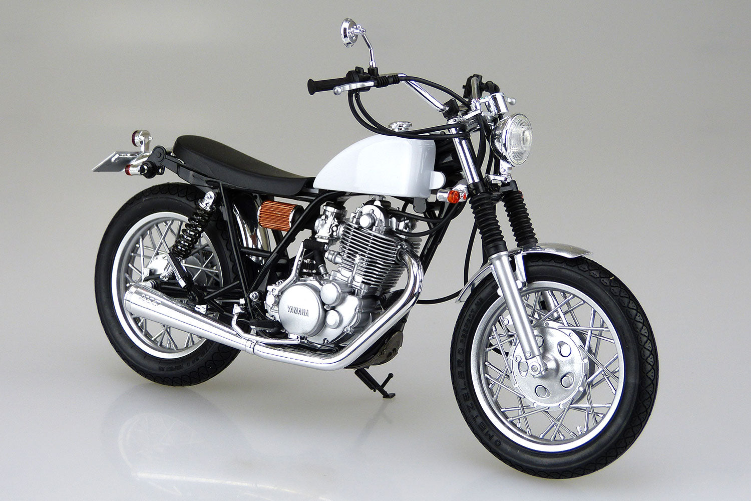 Aoshima 1/12 Yamaha1JR SR400S Limited Edition '95 With Custom Parts