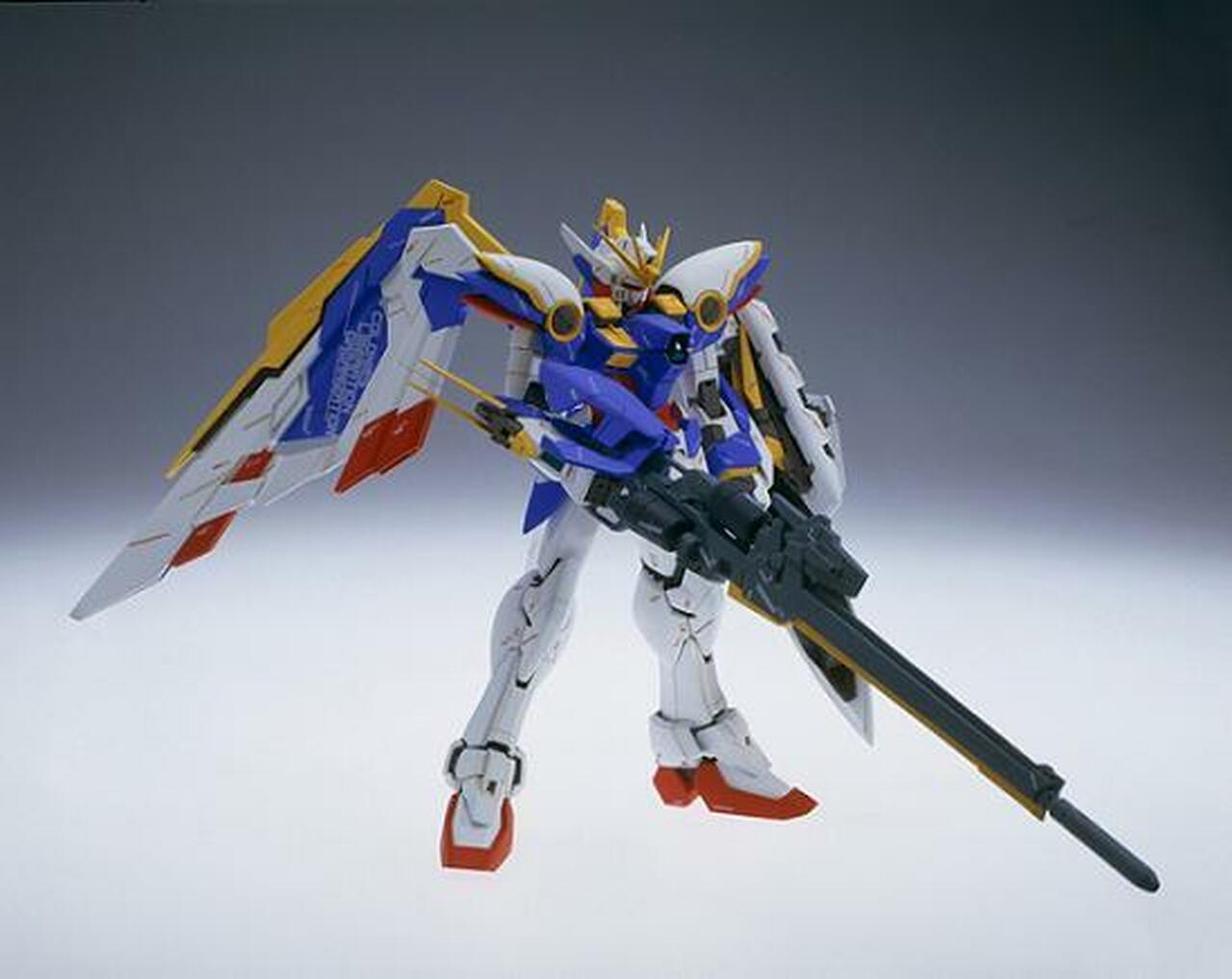 Bandai MG 1/100 Wing Gundam (Ver. Ka) 'Gundam Wing: Endless Waltz'