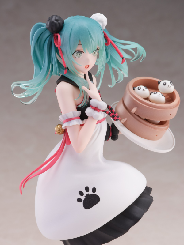 SEGA MIKU PANDA BUN FIGURE