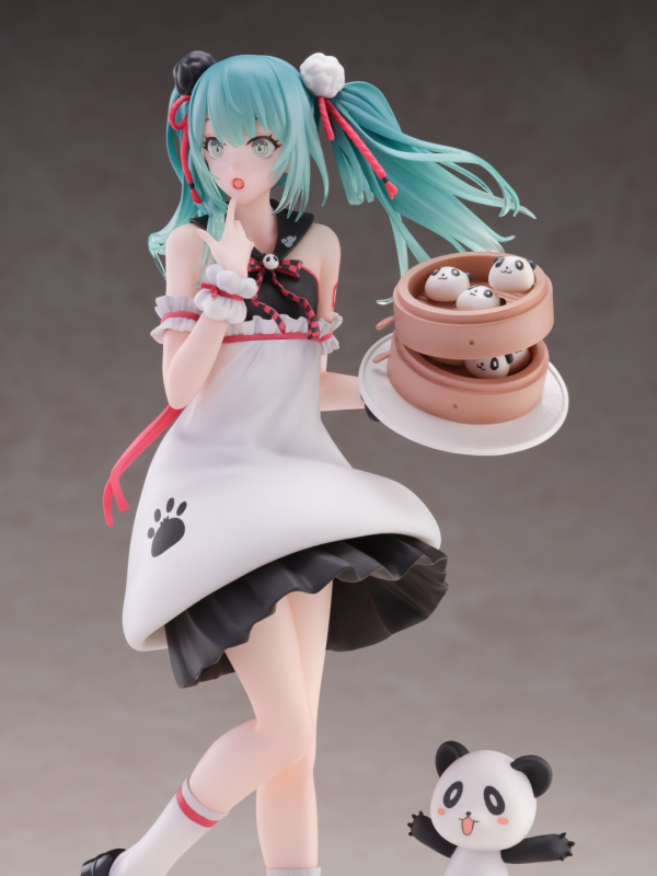 SEGA MIKU PANDA BUN FIGURE