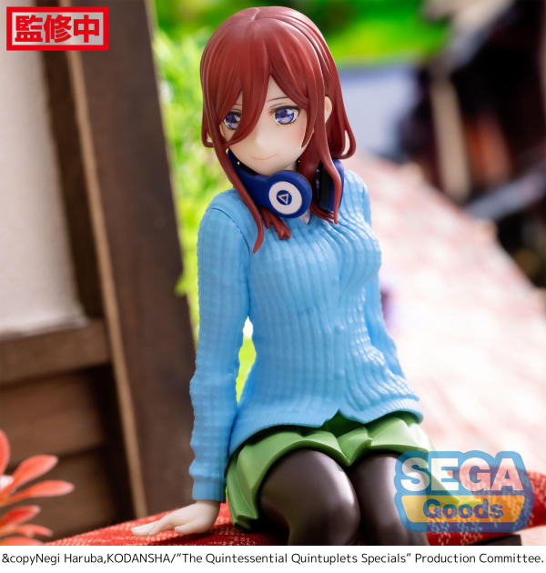 SEGA "The Quintessential Quintuplets Specials" PM Perching Figure "Miku Nakano"