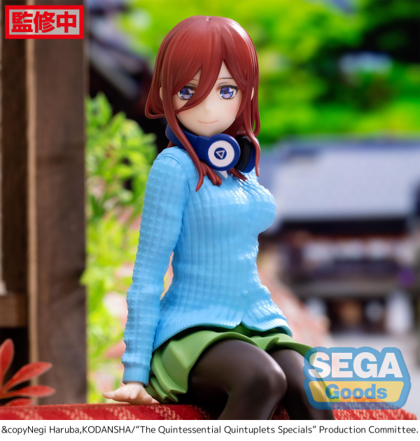 SEGA "The Quintessential Quintuplets Specials" PM Perching Figure "Miku Nakano"