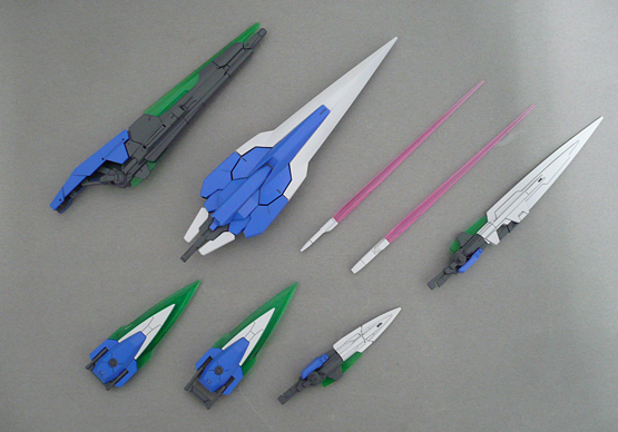 BANDAI Hobby HG 1/144 #61 00 Gundam Seven Sword G