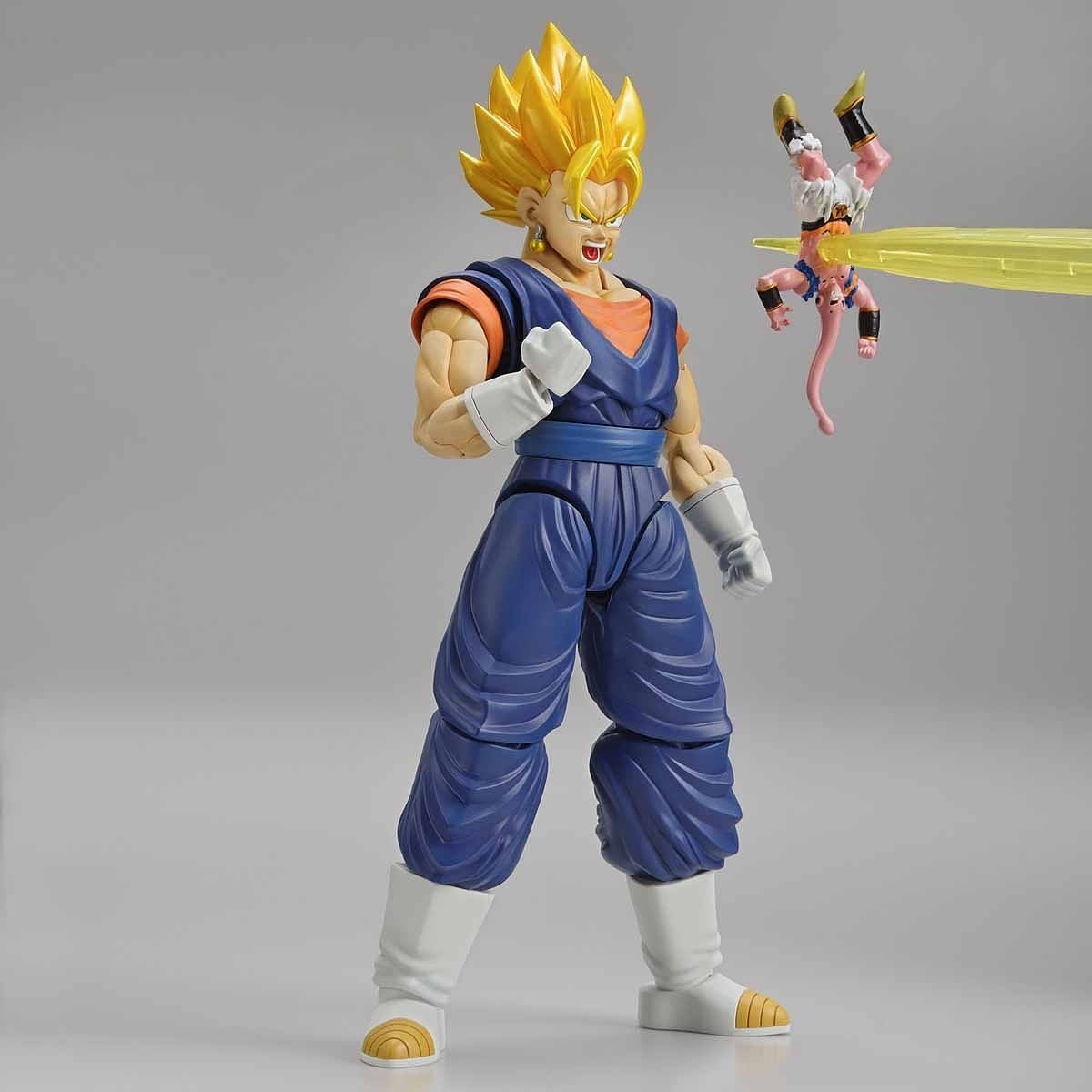 BANDAI Hobby Figure-rise Standard SUPER SAIYAN VEGETTO (PKG RENEWAL)