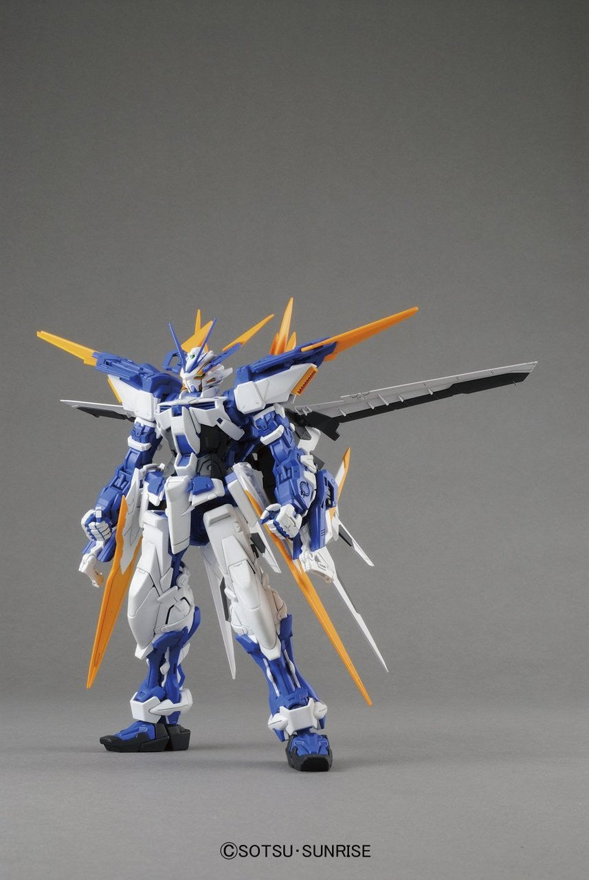 BANDAI Hobby MG 1/100 Gundam Astray Blue Frame D