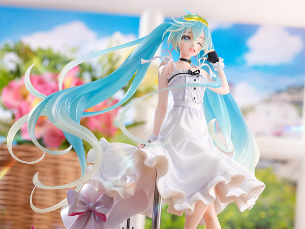 Wonderful Works Racing Miku 2021: Vacation Style Ver.