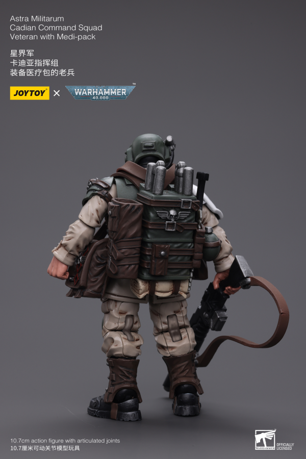 Joy Toy Astra Militarum Cadian Command Squad Veteran with Medi-pack