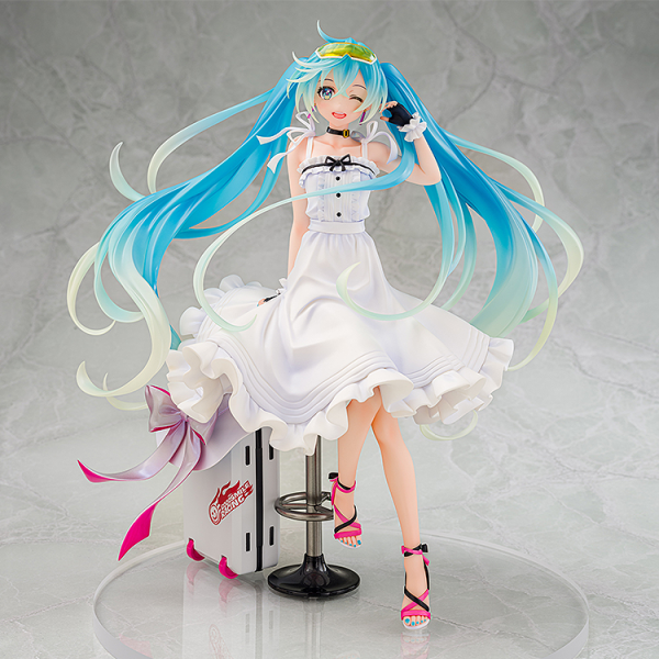 Wonderful Works Racing Miku 2021: Vacation Style Ver.