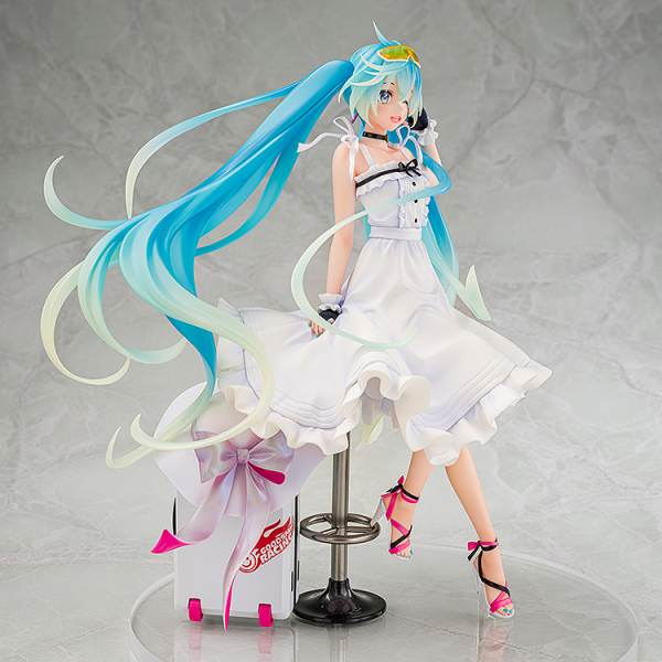 Wonderful Works Racing Miku 2021: Vacation Style Ver.