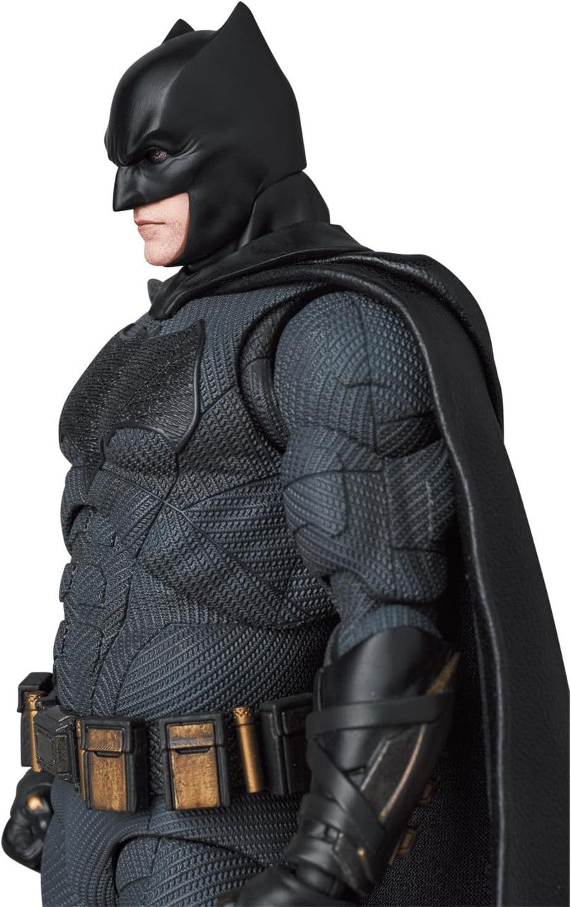 ZACK SNYDERS JUSTICE LEAGUE BATMAN MAFEX AF (NET)