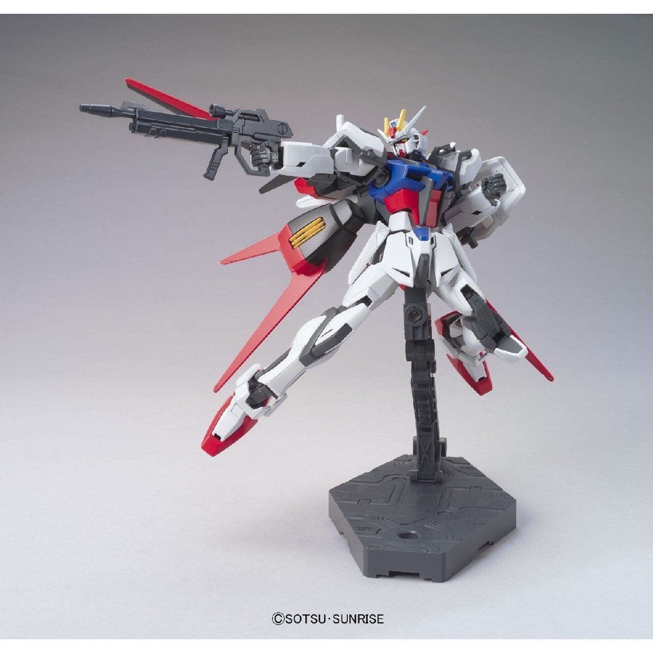 BANDAI Hobby HGCE 1/144 Aile Strike Gundam