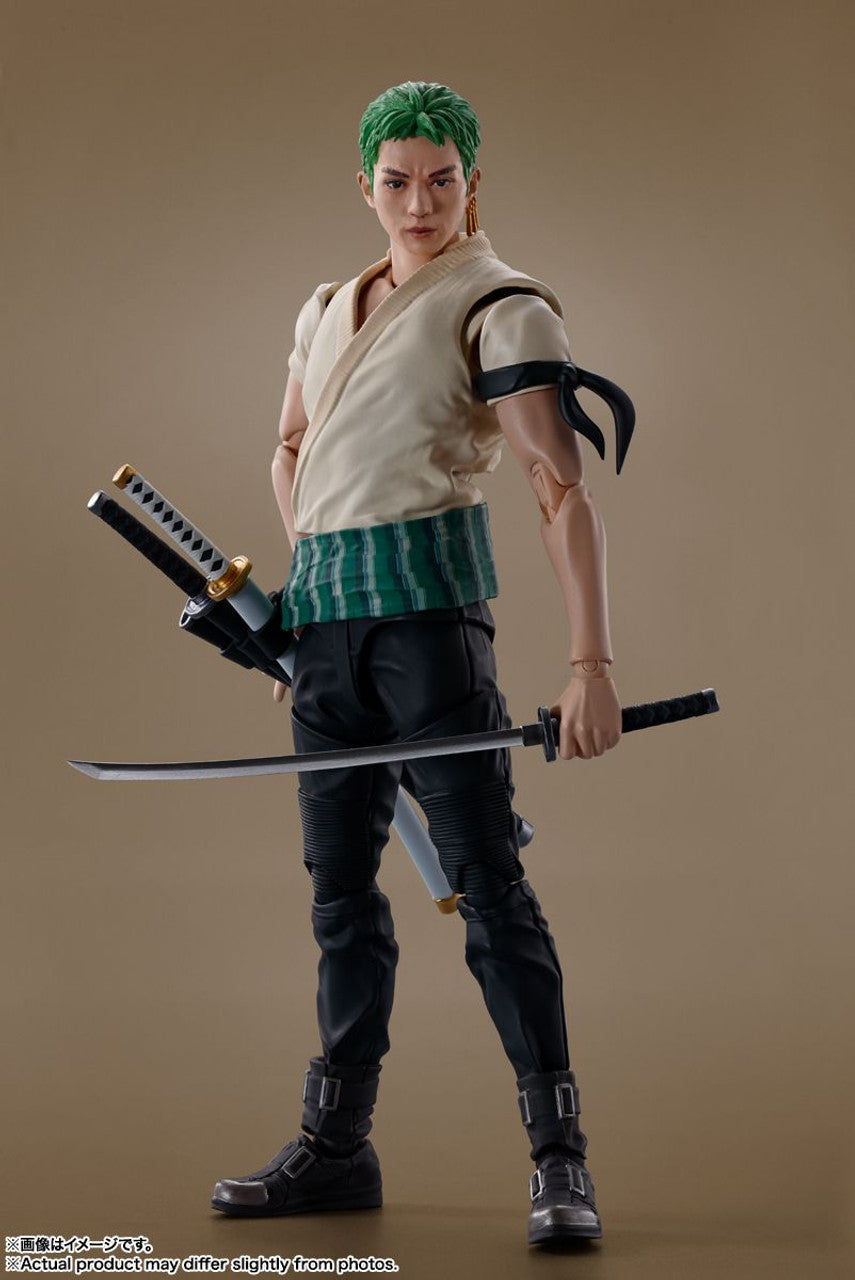 BANDAI Spirits Roronoa Zoro (A Netflix Series: ONE PIECE)